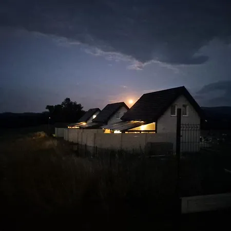 بيت للعطل Sosnowe Wzgorze - Wypoczynek W Zagorzu Slaskim 2 *